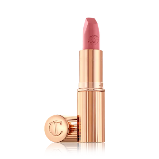 Charlotte Tilbury HOT lipstick
