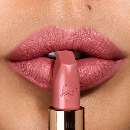 Charlotte Tilbury HOT lipstick