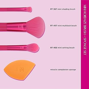 Real Techniques Mini Holidaze brush + sponge set
